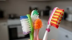 Stara szczoteczka do zębów: nieoczekiwane sposoby jej wykorzystania w domu, które Cię zaskoczą